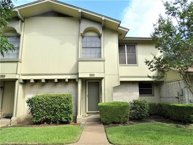 MLS: 21248872 Condo For Sale