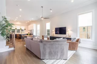 Photo #6: 21249350 Listing 