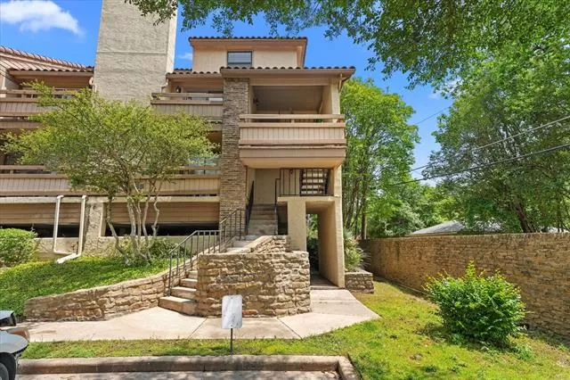 MLS: 21249520 Condo For Sale