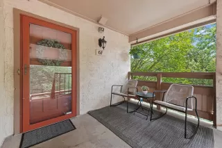 Photo #2: 21249520 Listing 