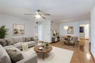 Photo #2: 21249640 Listing 