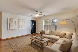 Photo #6: 21249640 Listing 