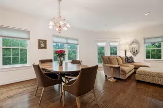 Photo #4: 21249727 Listing 