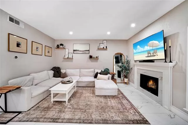 MLS: 21249730 Condo For Sale