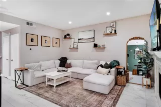 Photo #5: 21249730 Listing 