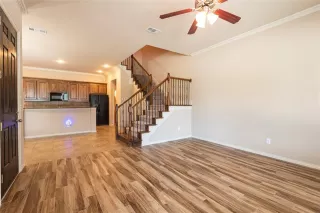 Photo #5: 21249864 Listing