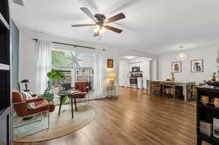 Primary Photo for MLS#: 21249920