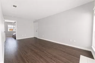 Photo #6: 21250109 Listing 