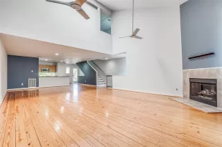 More Details about MLS # 21250350 : 4213 DICKASON AVENUE #27