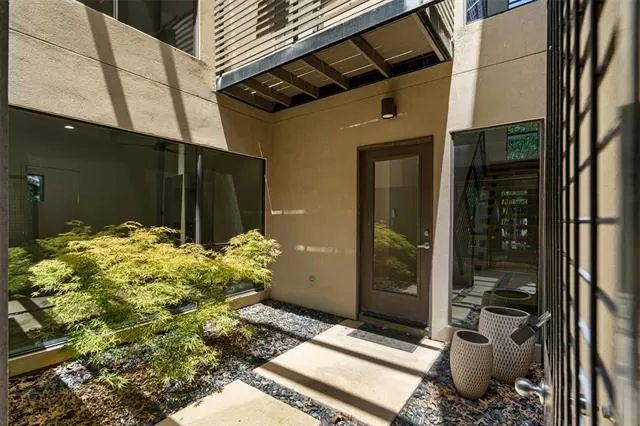 MLS: 21250533 Condo For Sale