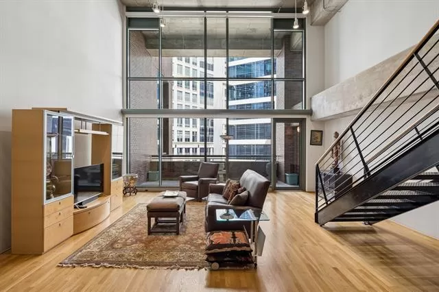 MLS: 21250565 Condo For Sale