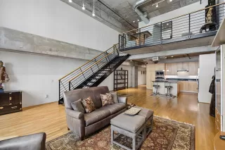 Photo #3: 21250565 Listing 