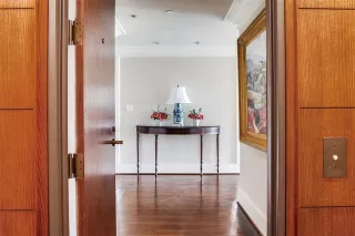 More Details about MLS # 21251062 : 3831 TURTLE CREEK BOULEVARD #15E