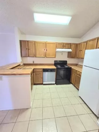 Photo #2: 21251169 Listing 