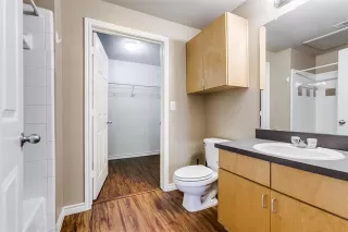 Photo #6: 21251198 Listing
