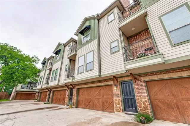 MLS: 21251467 Condo For Sale