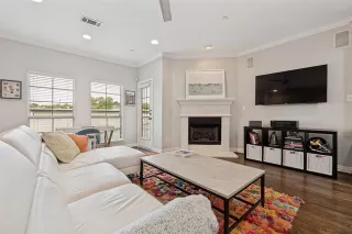 Photo #4: 21251467 Listing 