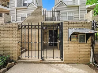 Photo #2: 21252483 Listing 