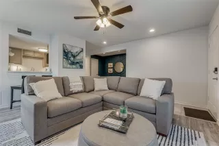 Primary Photo for MLS#: 21252799