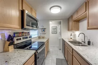Photo #5: 21252799 Listing 
