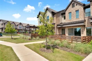 Photo #3: 21252808 Listing 