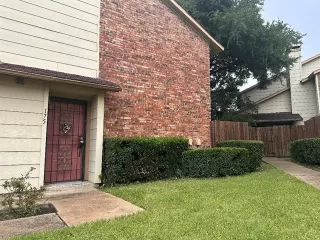 Photo #2: 21253456 Listing