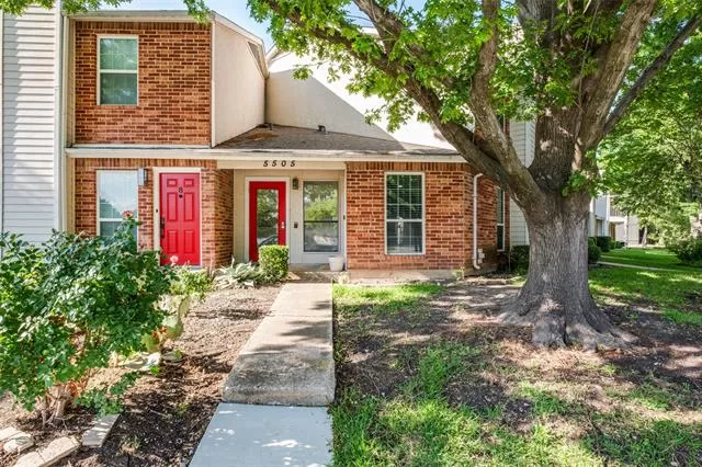 MLS: 21253527 Condo For Sale