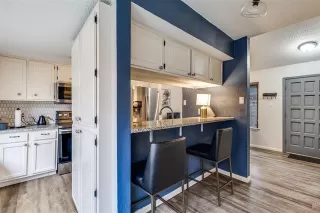 Photo #3: 21253632 Listing 