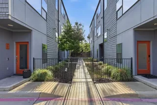 Photo #3: 21253765 Listing 