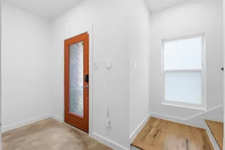 Photo #5: 21253765 Listing 