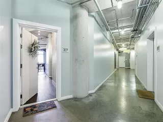 Photo #6: 21253906 Listing 