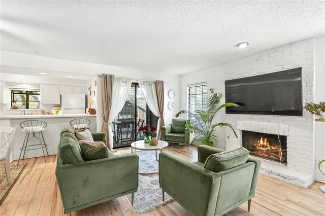 MLS: 21253920 Condo For Sale