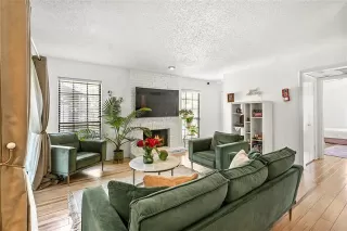 Photo #2: 21253920 Listing 
