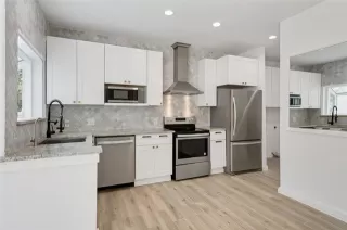 Photo #5: 21254693 Listing 