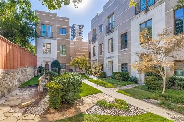 MLS: 21254815 Condo For Sale