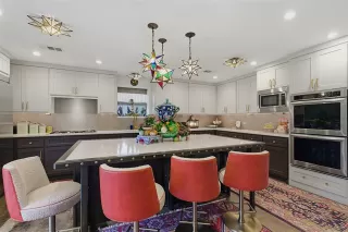 Photo #5: 21254847 Listing