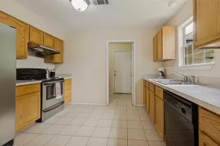 Photo #3: 21255007 Listing