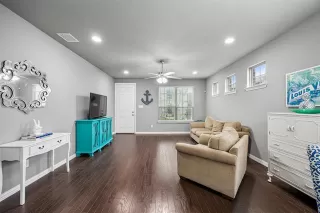 Photo #3: 21255052 Listing 