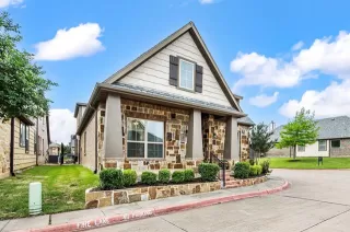 Photo #3: 21255079 Listing