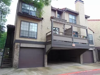 Photo #2: 21255286 Listing 
