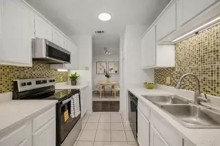 Photo #4: 21255404 Listing 