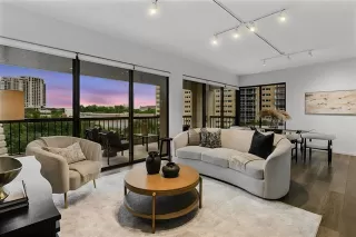 Photo #5: 21255557 Listing 