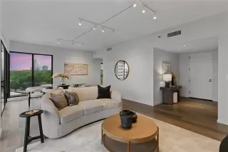 Photo #6: 21255557 Listing 