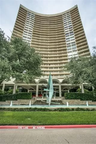 MLS: 21255631 Condo For Sale