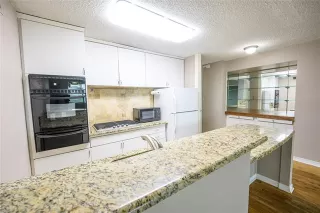 Photo #4: 21255749 Listing