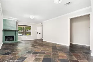 Photo #4: 21255897 Listing 