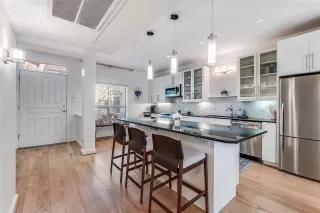 Primary Photo for MLS#: 21255913