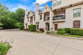 Photo #2: 21256153 Listing 