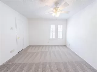 Photo #4: 21256279 Listing 