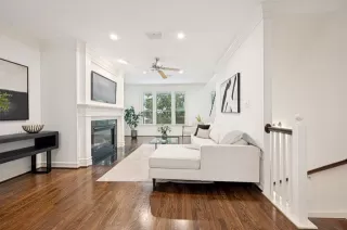 Photo #4: 21256291 Listing 